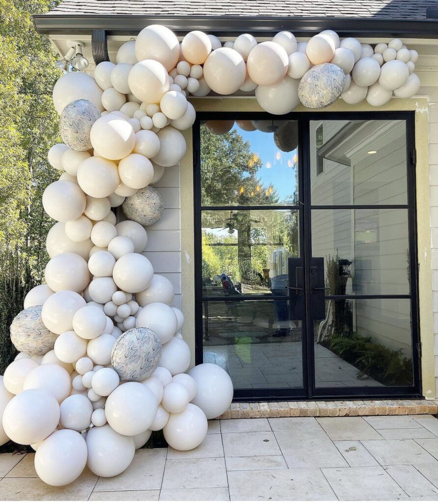 organic garland for photos. 10 Reasons Why You Should Have Balloons at Your Next Event